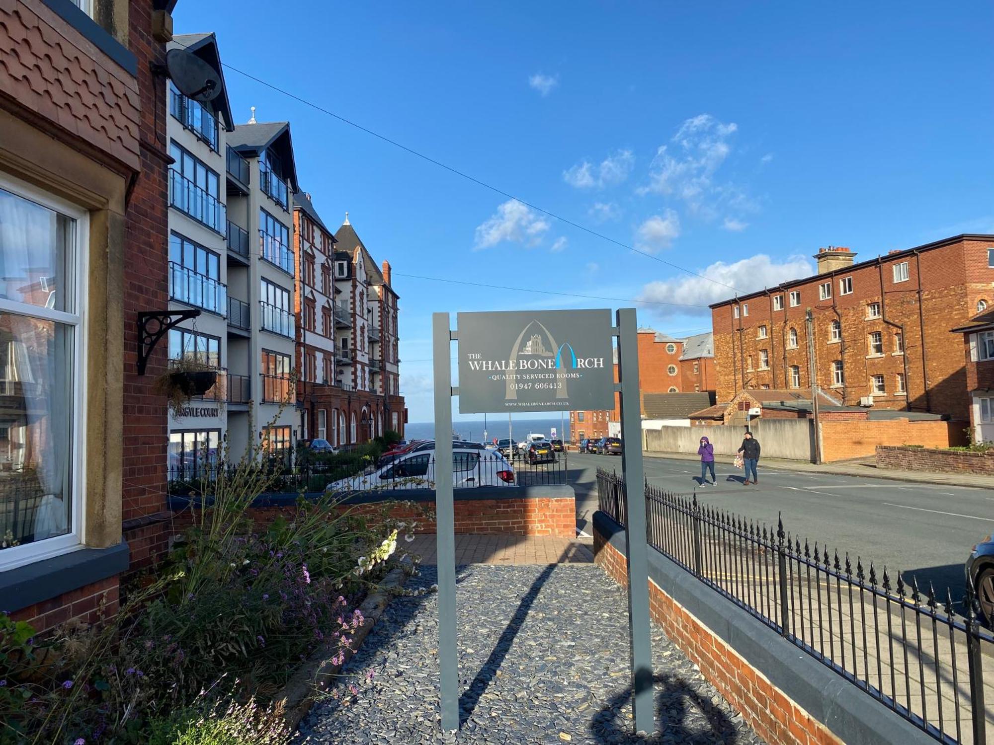 The Whalebone Arch Hotell Whitby Exteriör bild