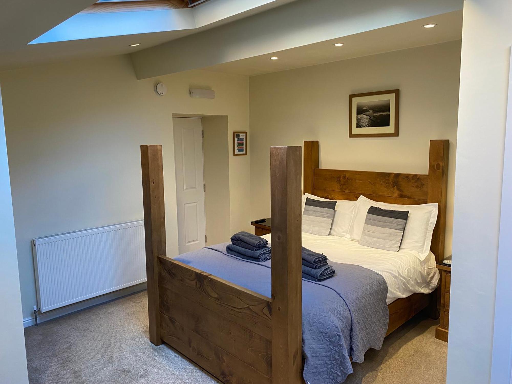 The Whalebone Arch Hotell Whitby Exteriör bild